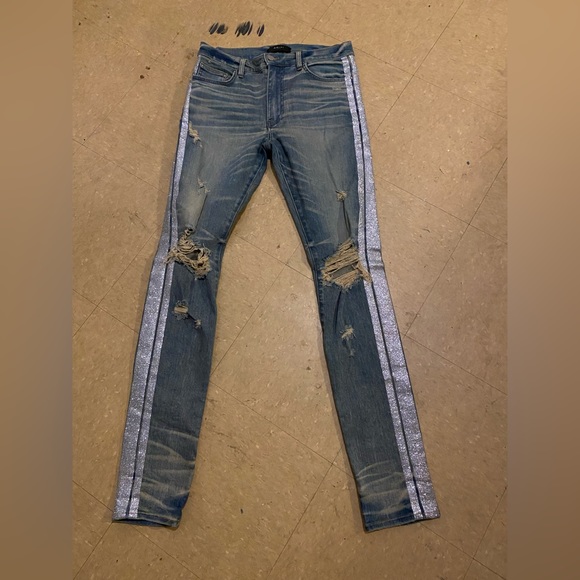 Amiri’s jeans tracks size 33 “vintage”